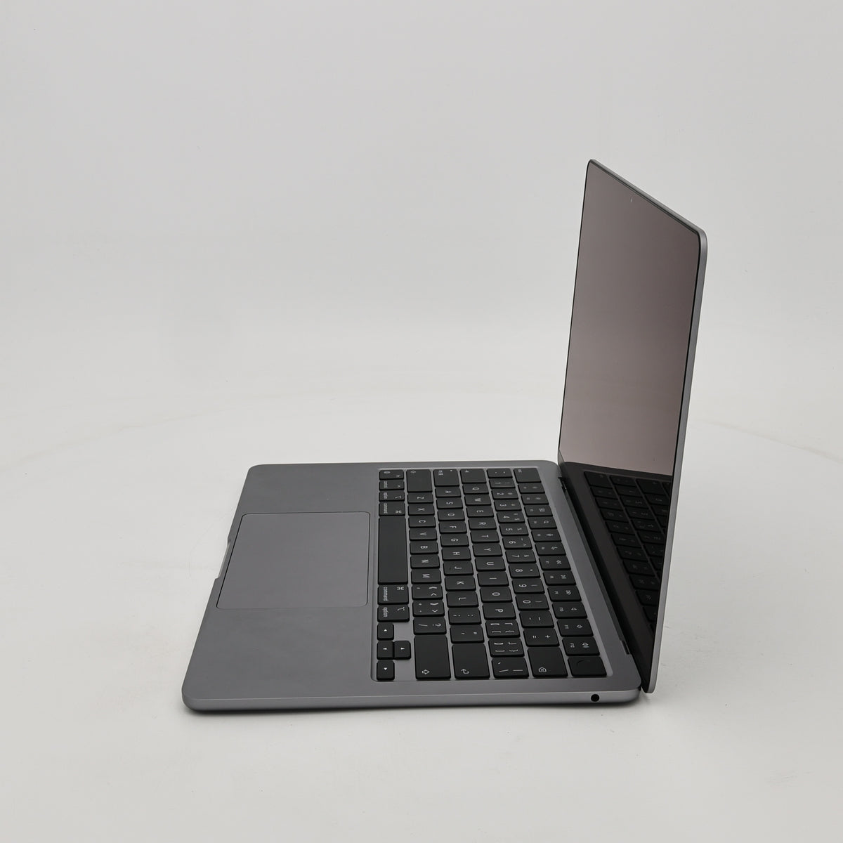 99新 Apple MacBook Air 22年 13寸 M2（8+8核） 16G RAM 256G SSD 深空灰色