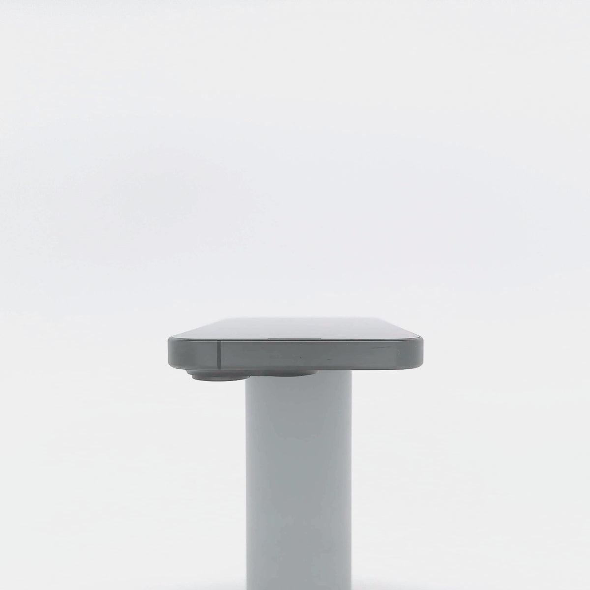 95新 Apple iPhone 15 Pro 128G 黑色鈦金屬 中國大陸版
