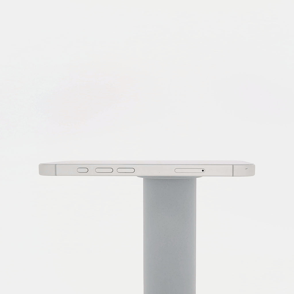 95新 Apple iPhone 16 256G 白色 中國大陸版