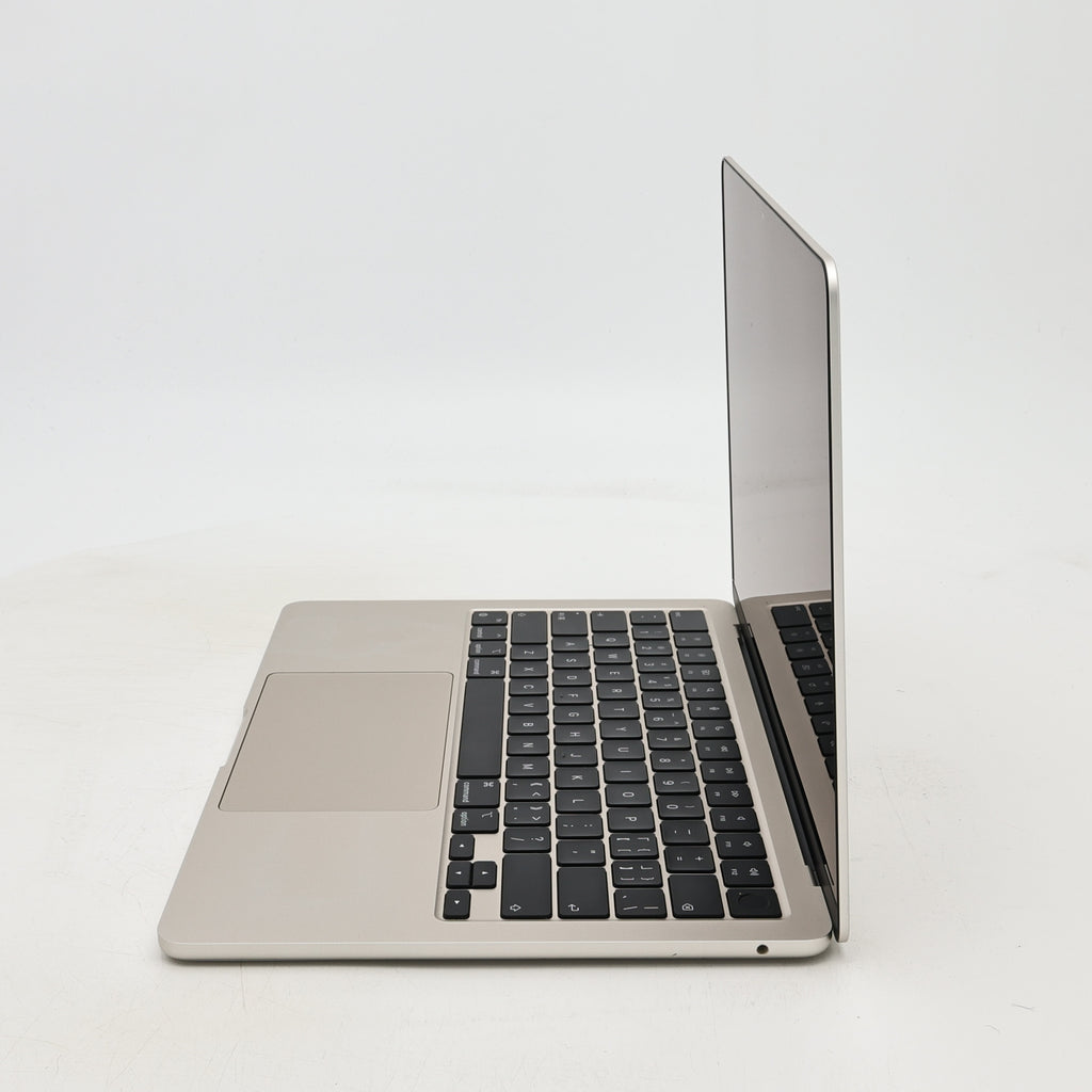 95新 Apple MacBook Air 22年 13寸 M2（8+8核） 16G RAM 256G SSD 銀色