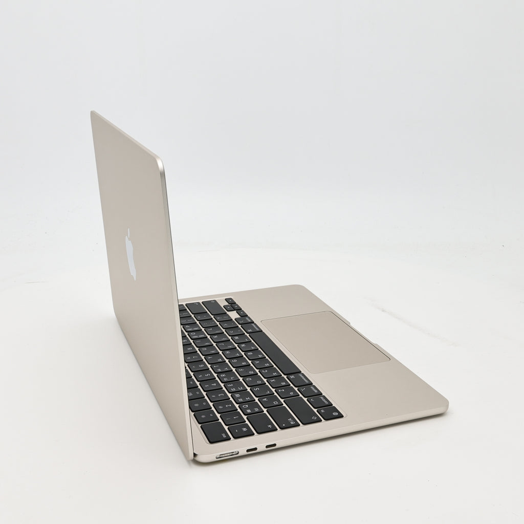 95新 Apple MacBook Air 22年 13寸 M2（8+8核） 16G RAM 256G SSD 星光色