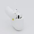 99新 Apple AirPods 5 白色