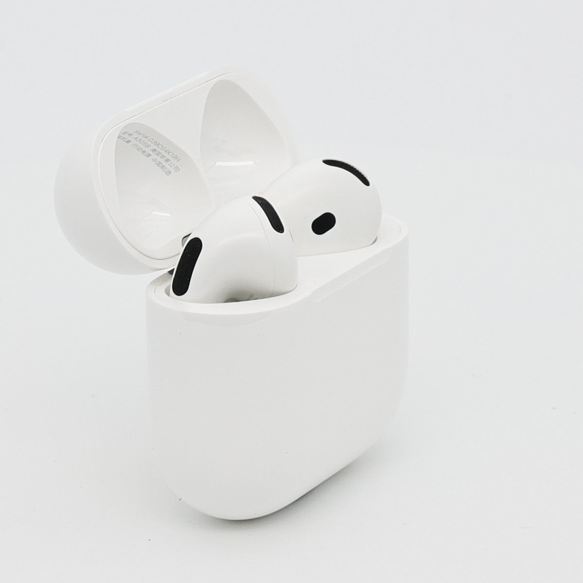 99新 Apple AirPods 4 (不支持主動降噪) 白色