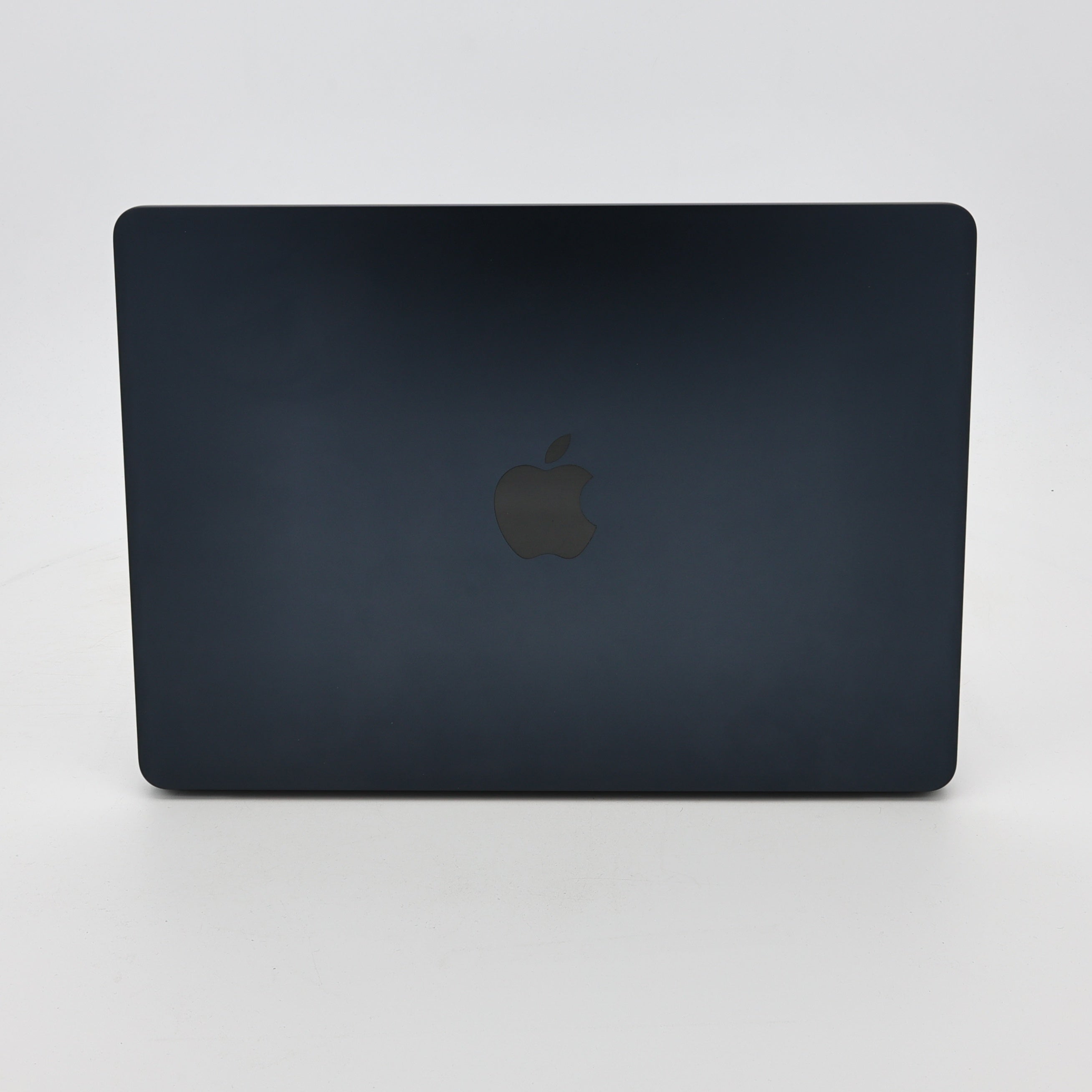 95新 Apple MacBook Air 22年 13寸 M2（8+8核） 8G RAM 256G SSD 午夜色