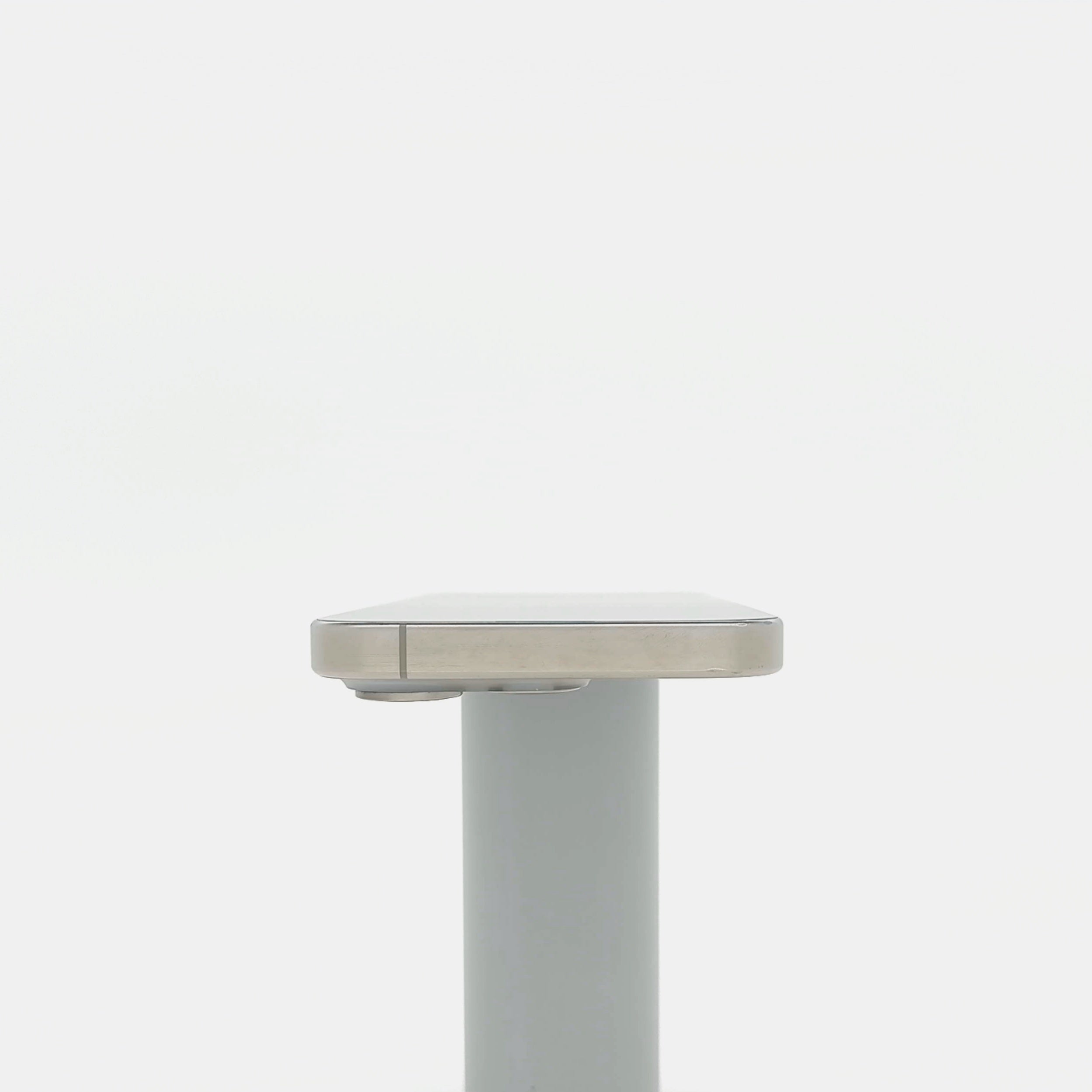 95新 Apple iPhone 15 Pro 128G 原色鈦金屬 中國大陸版