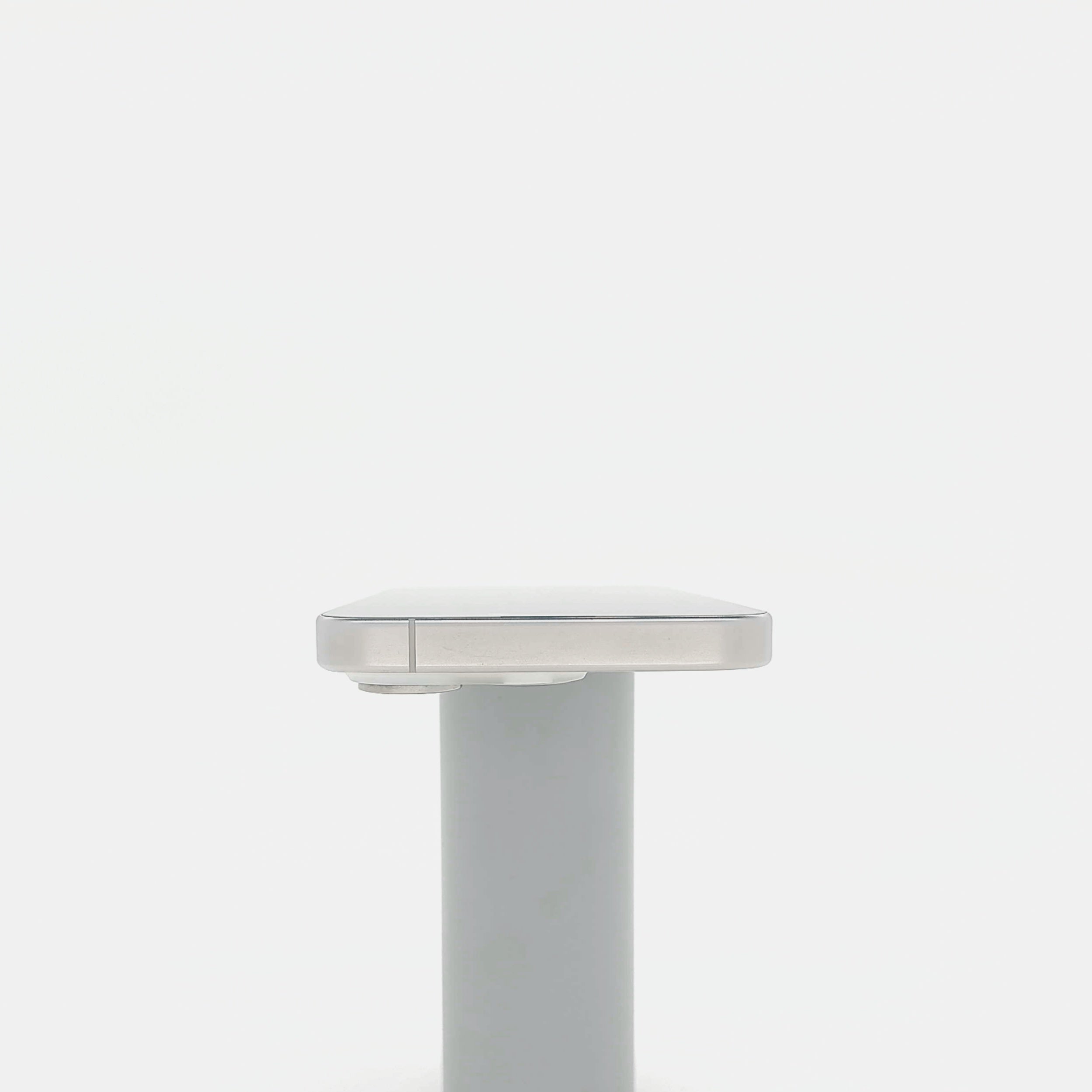 95新 Apple iPhone 15 Pro 256G 白色鈦金屬 中國大陸版