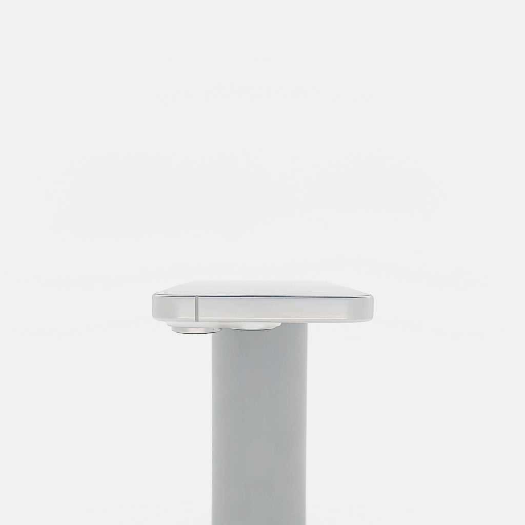 95新 Apple iPhone 16 Pro 128G 白色鈦金屬 中國大陸版