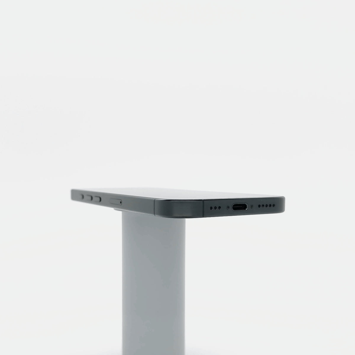 99新 Apple iPhone 16 Pro 128G 黑色鈦金屬 中國大陸版