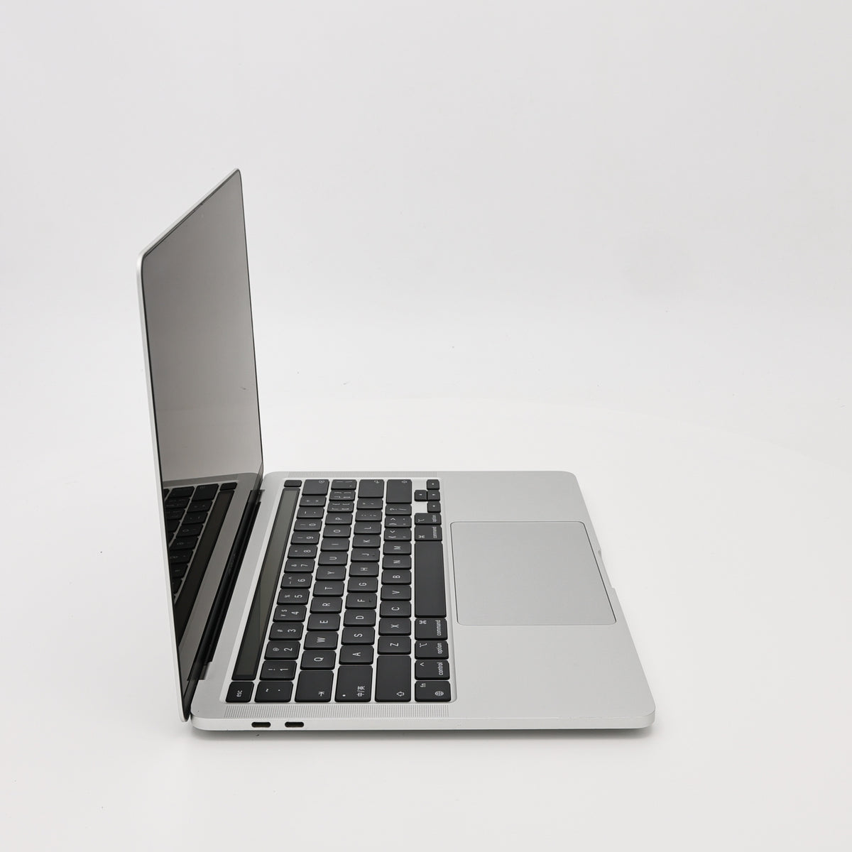 95新 Apple MacBook Pro 22年 13寸 M2（8+10核） 8G RAM 512G SSD 銀色