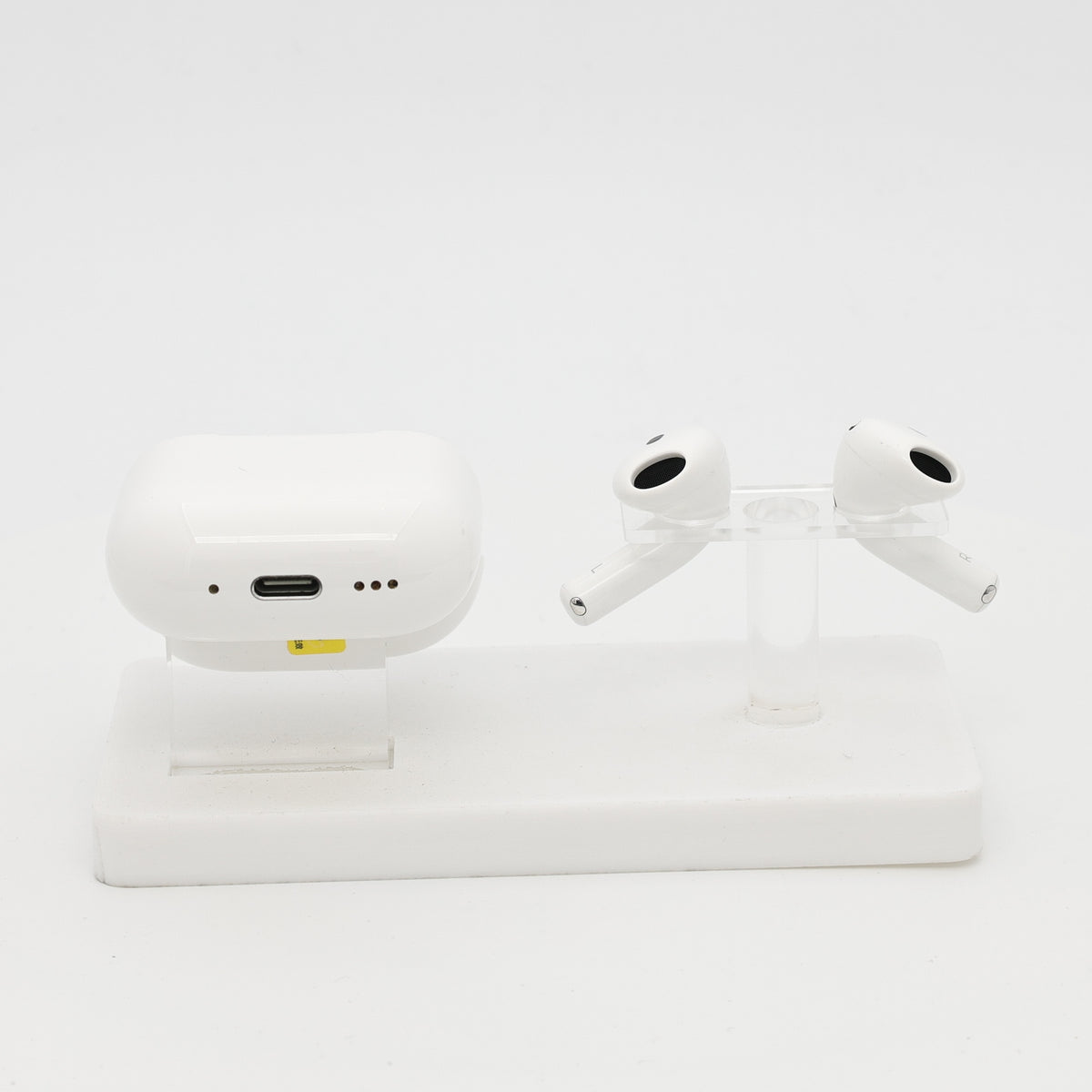 99新 Apple AirPods 4 (支持主動降噪) 白色