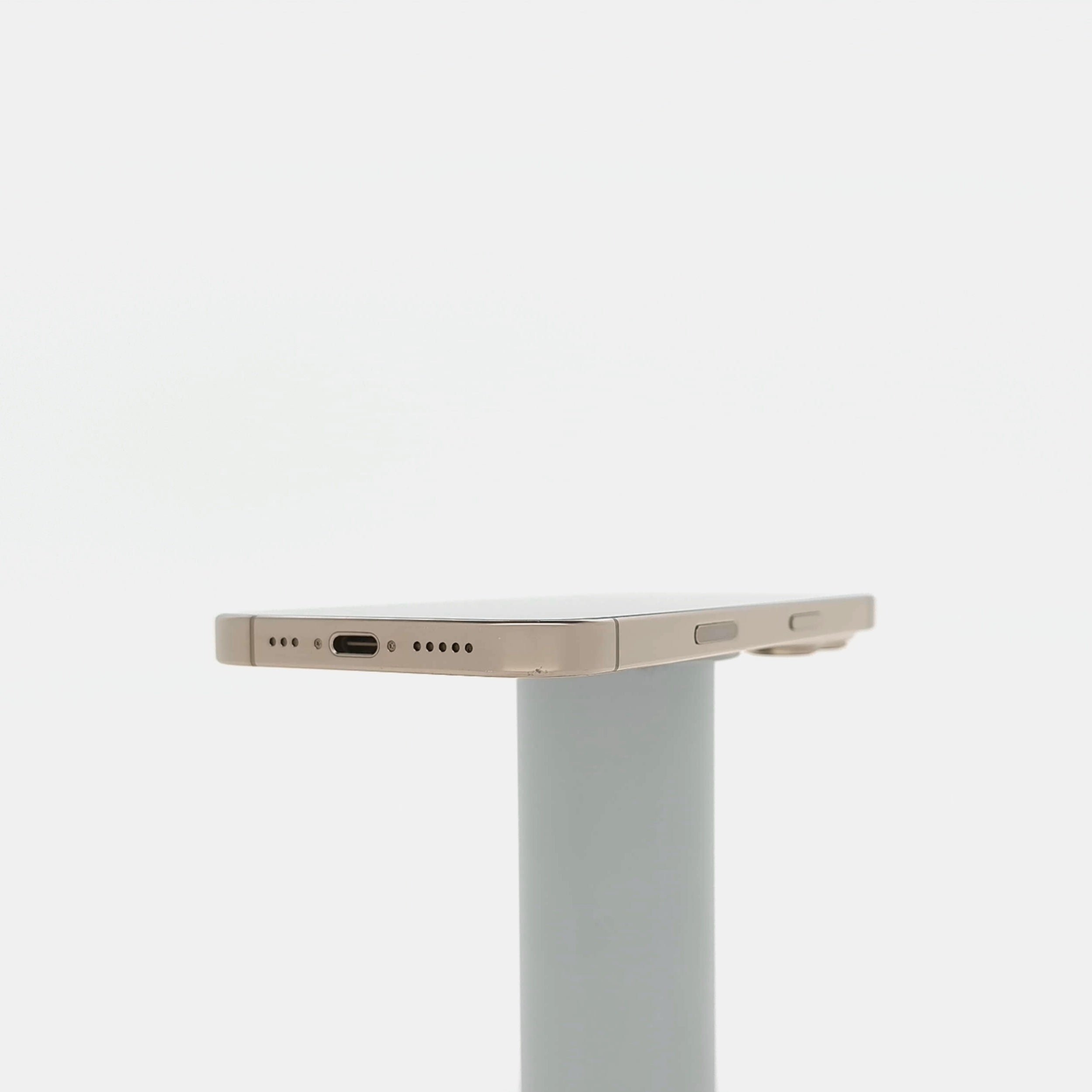 95新 Apple iPhone 16 Pro 128G 沙漠色鈦金屬 中國大陸版