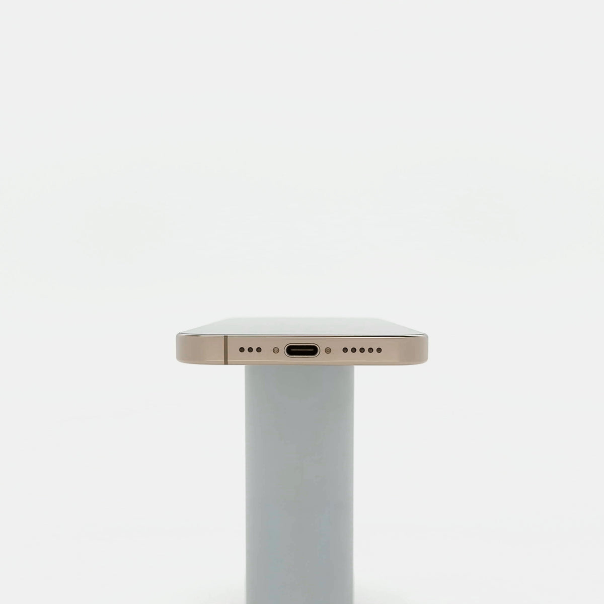 95新 Apple iPhone 16 Pro 128G 沙漠色鈦金屬 中國大陸版