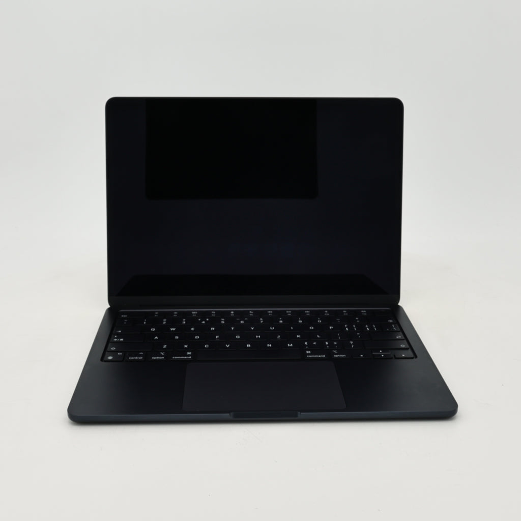 95新 Apple MacBook Air 22年 13寸 M2（8+8核） 8G RAM 256G SSD 午夜色