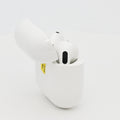 99新 Apple AirPods 4 (不支持主動降噪) 白色