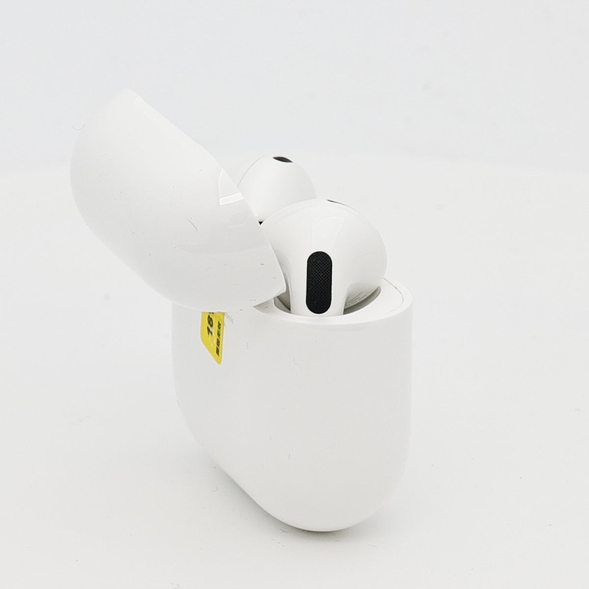 99新 Apple AirPods 4 (不支持主動降噪) 白色