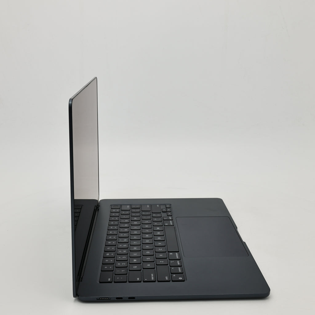99新 Apple MacBook Air 24年 15寸 M3（8+10核） 8G RAM 256G SSD 午夜色