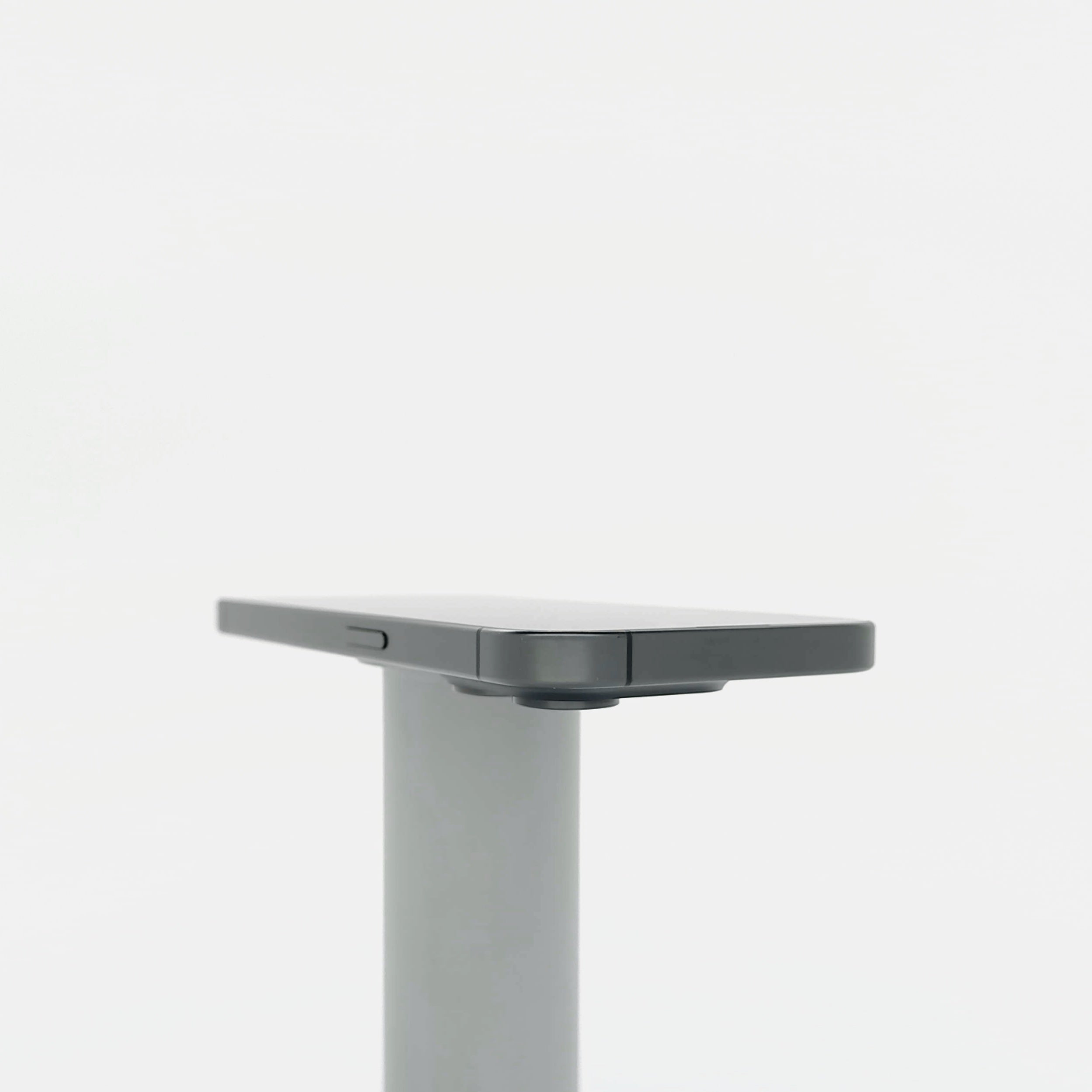 95新 Apple iPhone 15 Pro 256G 黑色鈦金屬 中國大陸版