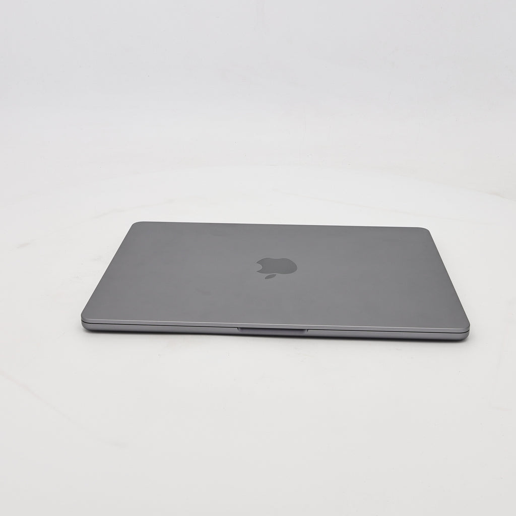 95新 Apple MacBook Air 22年 13寸 M2（8+8核） 8G RAM 256G SSD 深空灰色