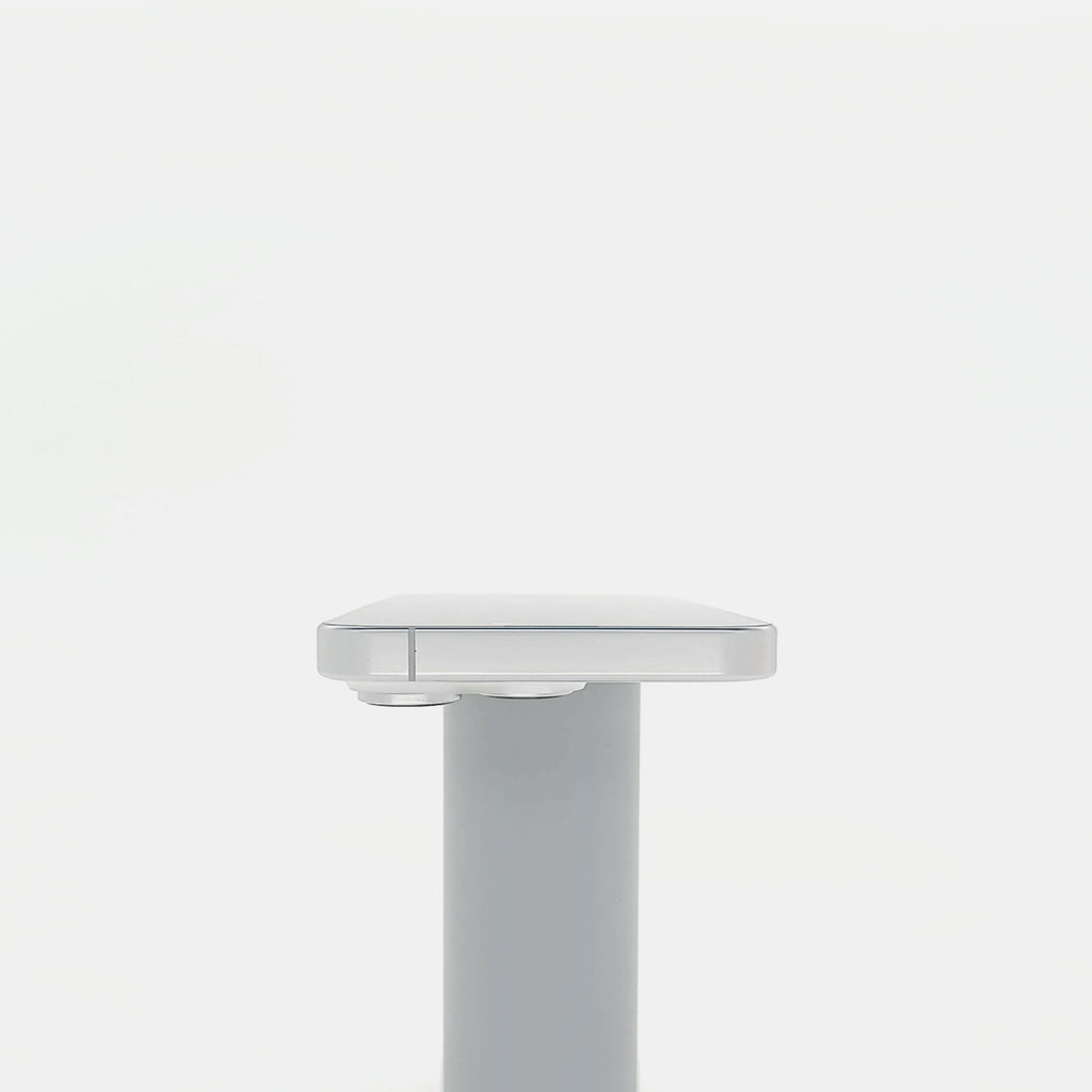 95新 Apple iPhone 16 Pro 128G 白色鈦金屬 中國大陸版
