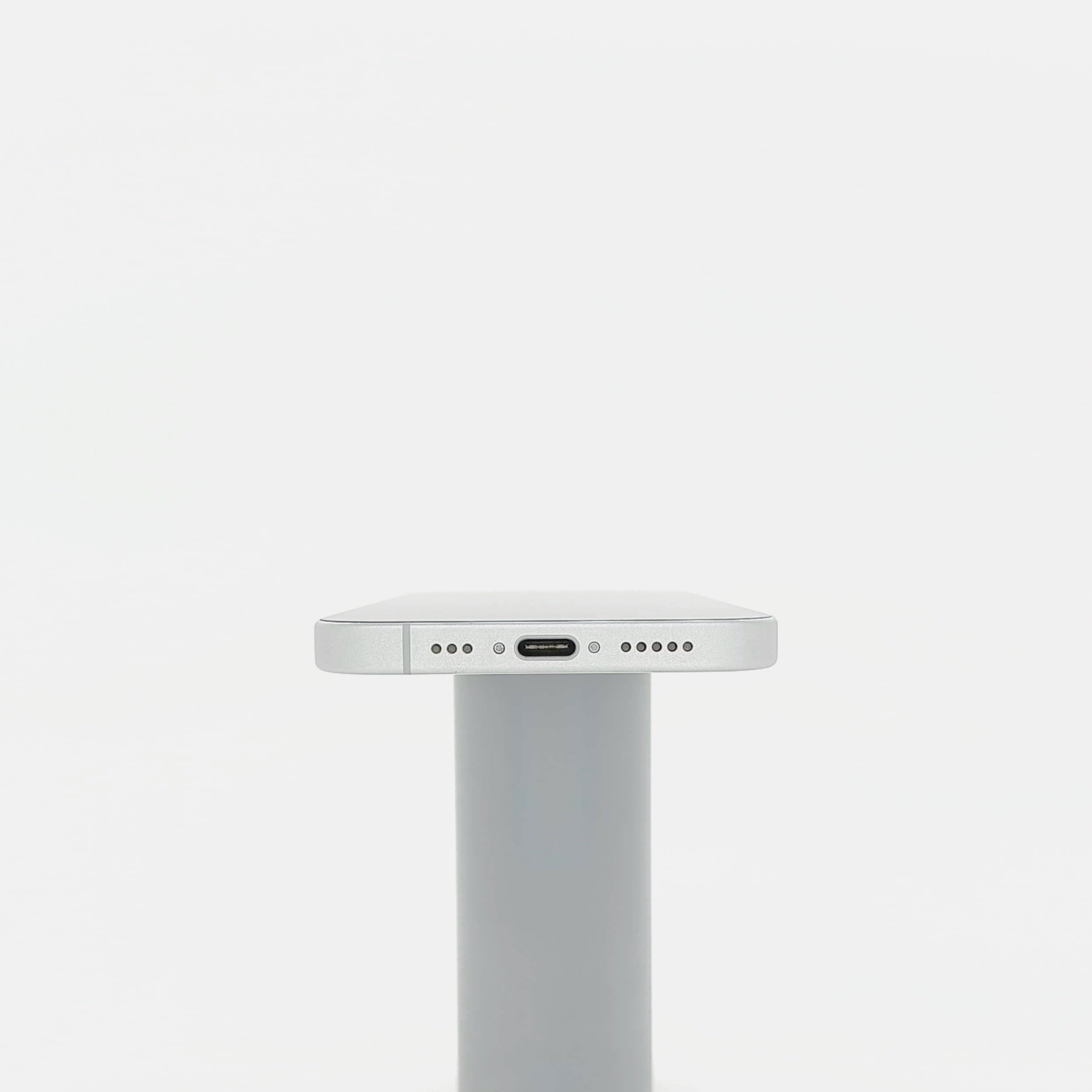 95新 Apple iPhone 16 128G 白色 中國大陸版