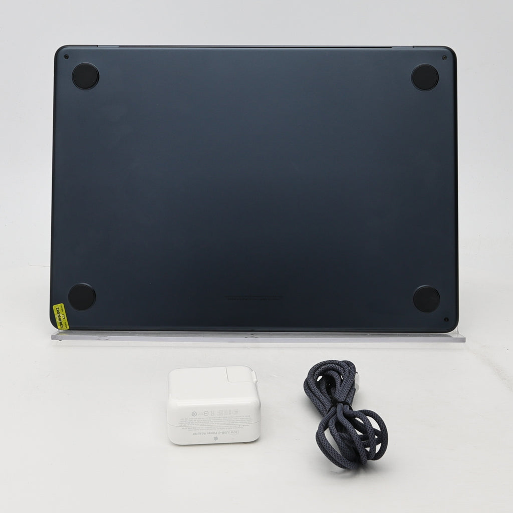 99新 Apple MacBook Air 22年 13寸 M2（8+8核） 16G RAM 256G SSD 午夜色
