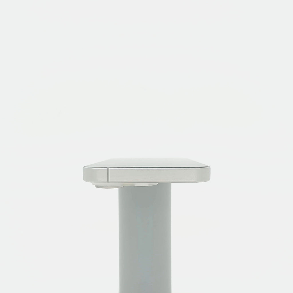 95新 Apple iPhone 15 Pro 128G 白色鈦金屬 中國大陸版