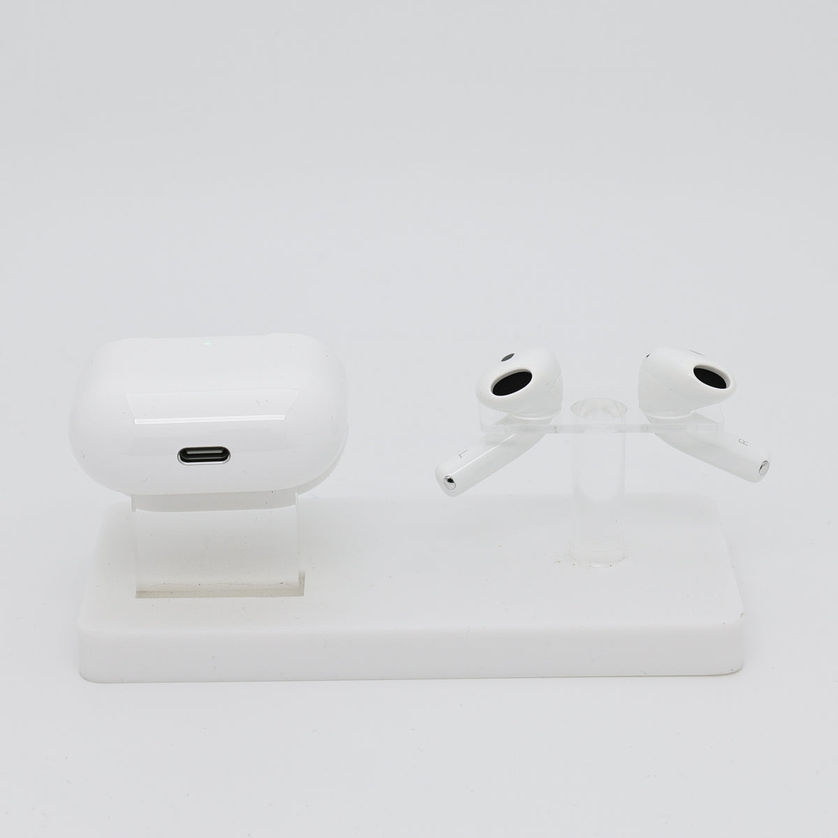 99新 Apple AirPods 5 白色
