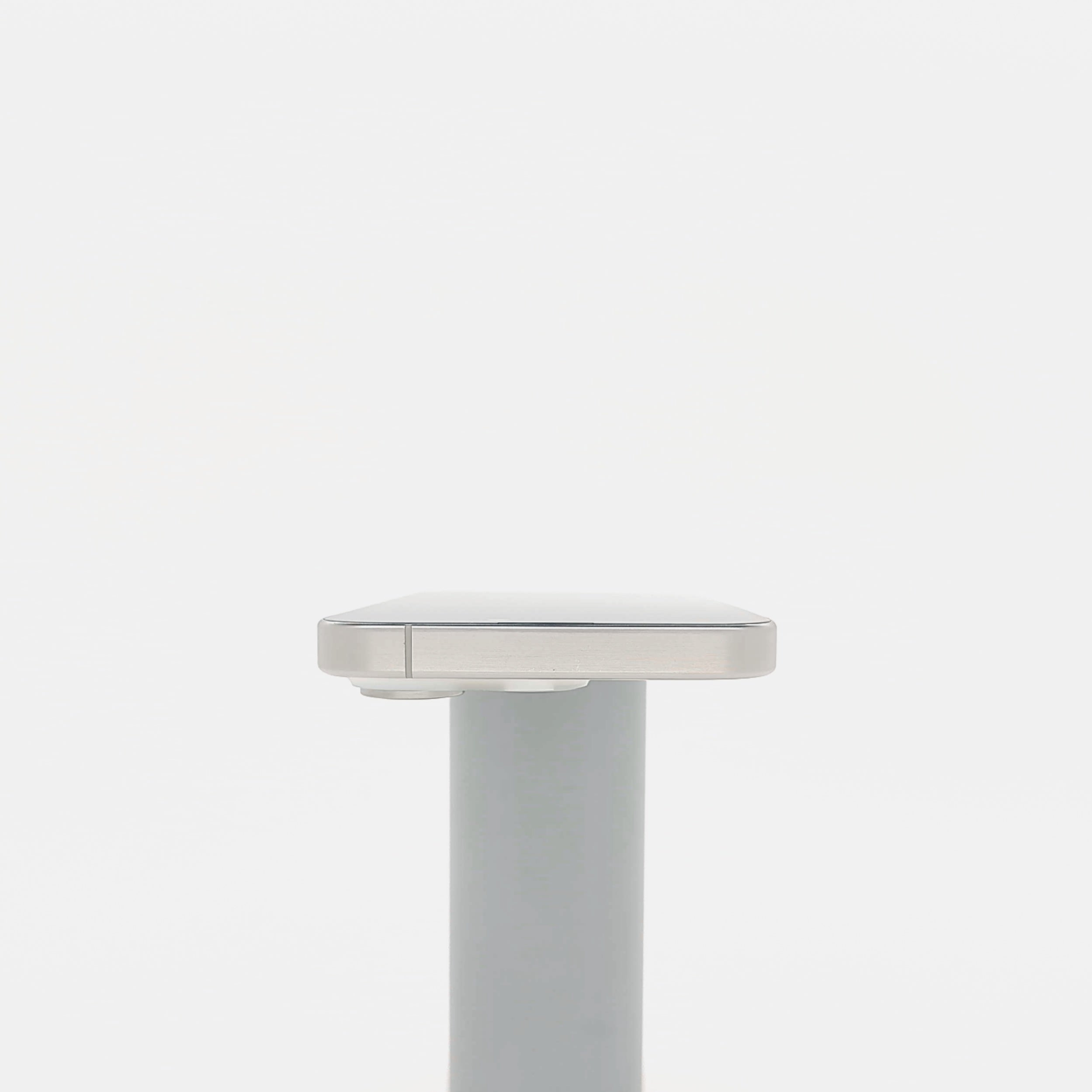 95新 Apple iPhone 15 Pro 256G 白色鈦金屬 中國大陸版