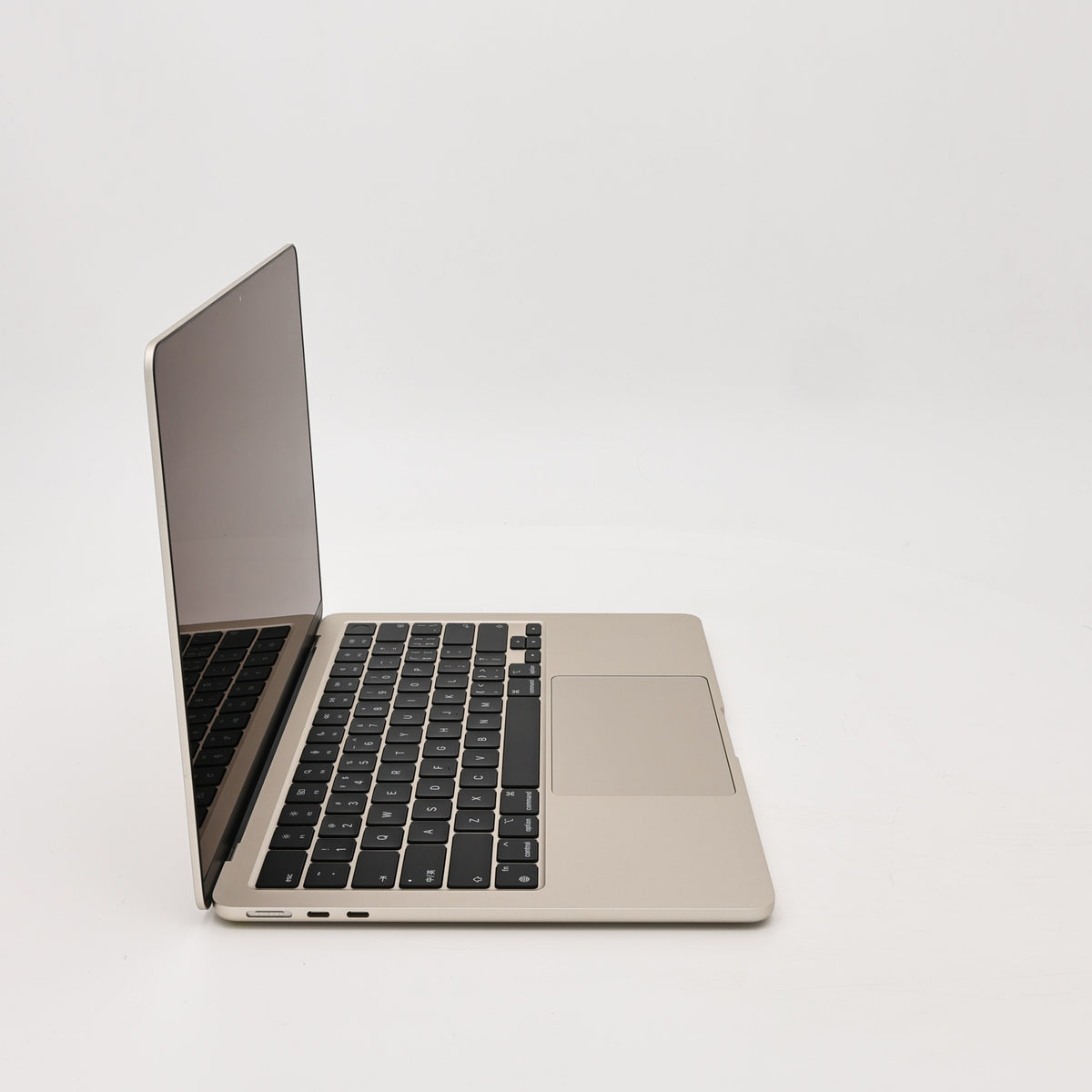 95新 Apple MacBook Air 22年 13寸 M2（8+10核） 8G RAM 512G SSD 星光色