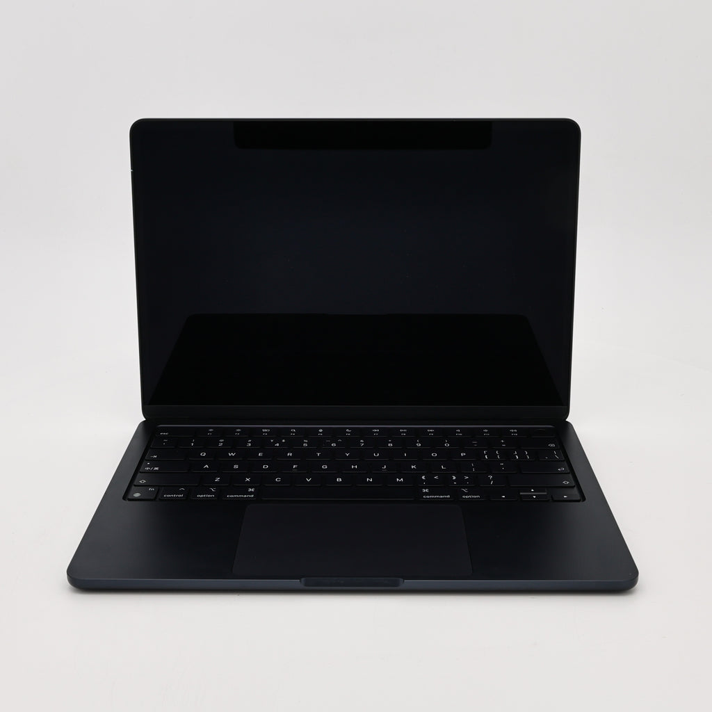 95新 Apple MacBook Air 22年 13寸 M2（8+8核） 8G RAM 256G SSD 午夜色