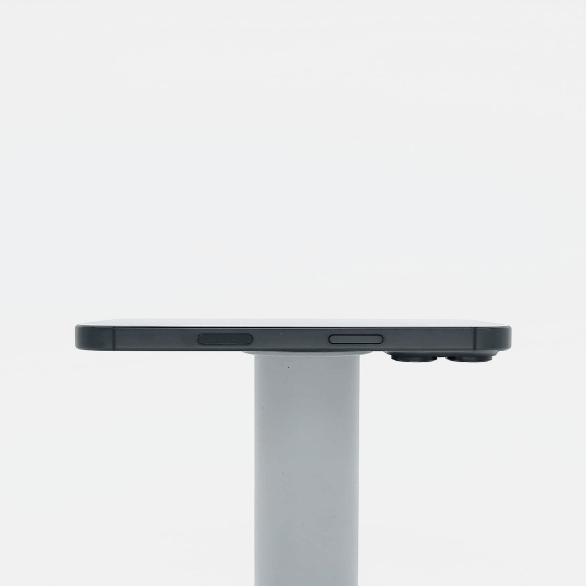 95新 Apple iPhone 16 Pro 128G 黑色鈦金屬 中國大陸版