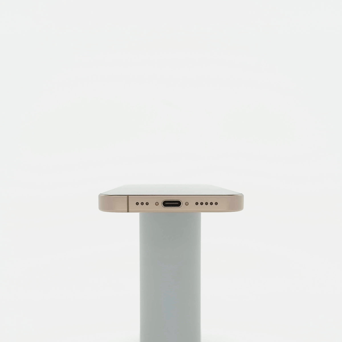 95新 Apple iPhone 16 Pro 128G 沙漠色鈦金屬 中國大陸版