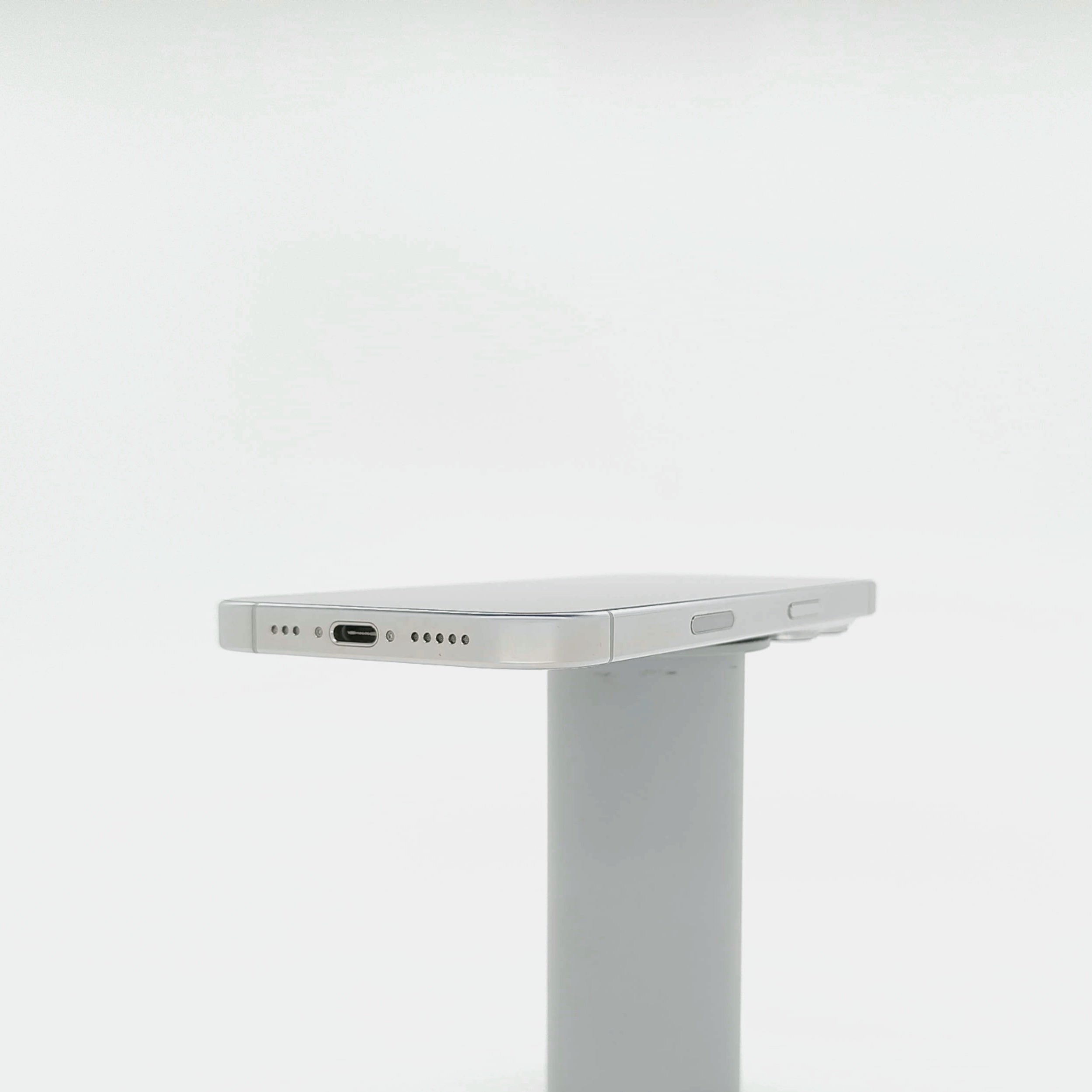 95新 Apple iPhone 16 Pro 128G 白色鈦金屬 中國大陸版