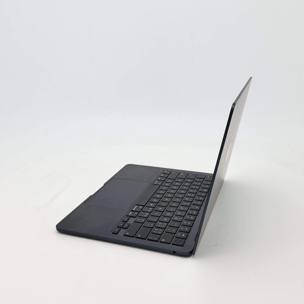 99新 Apple MacBook Air 22年 13寸 M2（8+8核） 16G RAM 256G SSD 午夜色