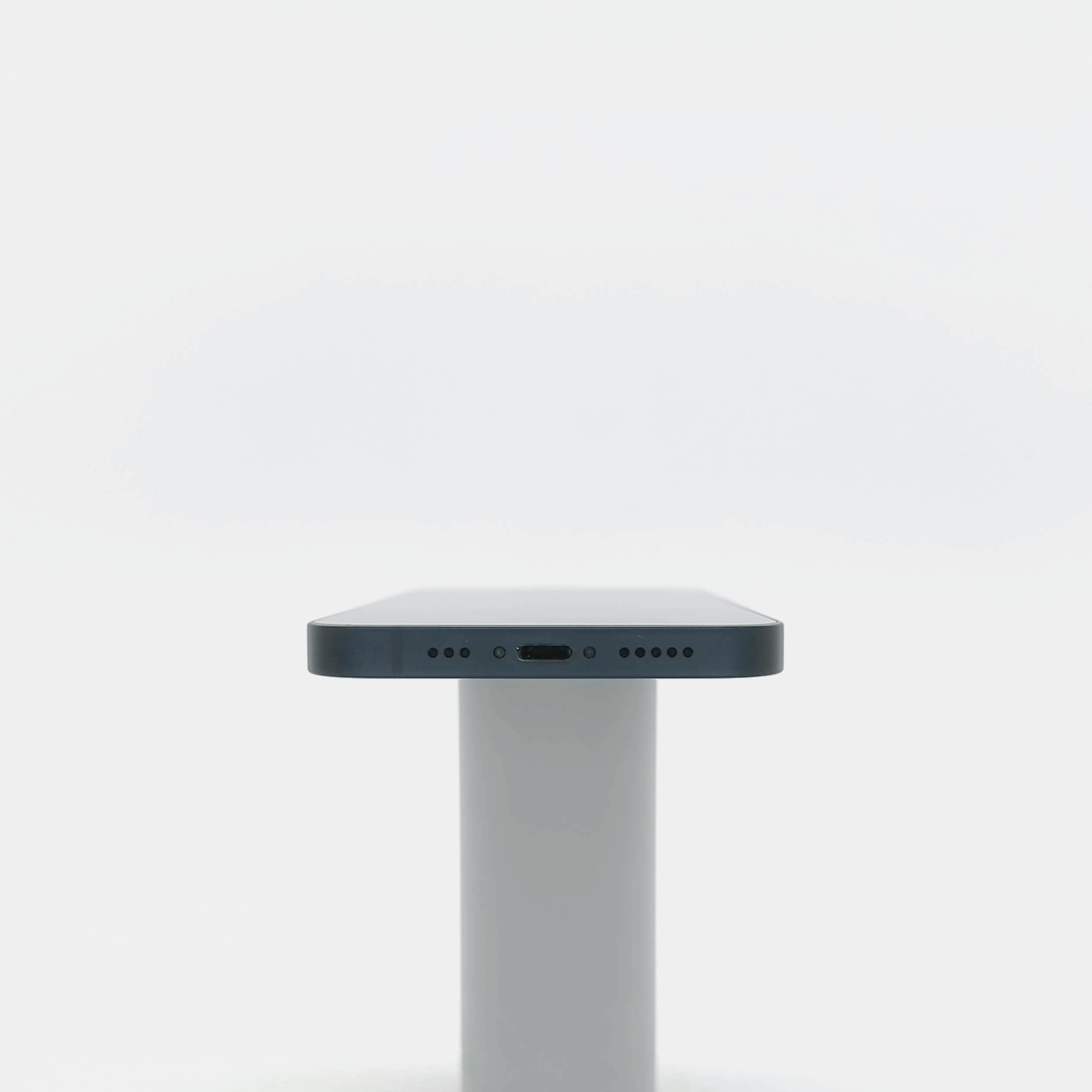 95新 Apple iPhone 13 128G 午夜色 中國大陸版