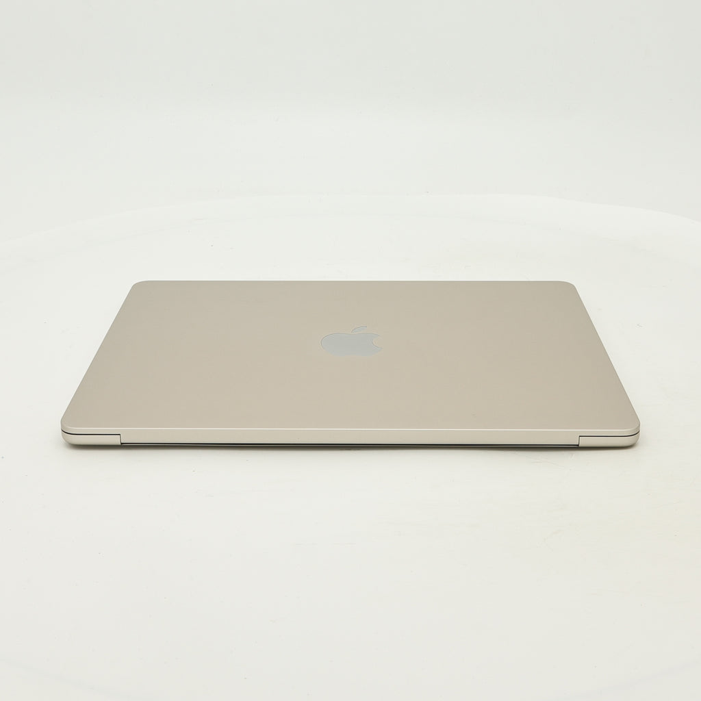 95新 Apple MacBook Air 24年 13寸 M3（8+10核） 8G RAM 512G SSD 星光色