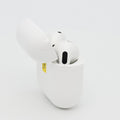 99新 Apple AirPods 4 (不支持主動降噪) 白色