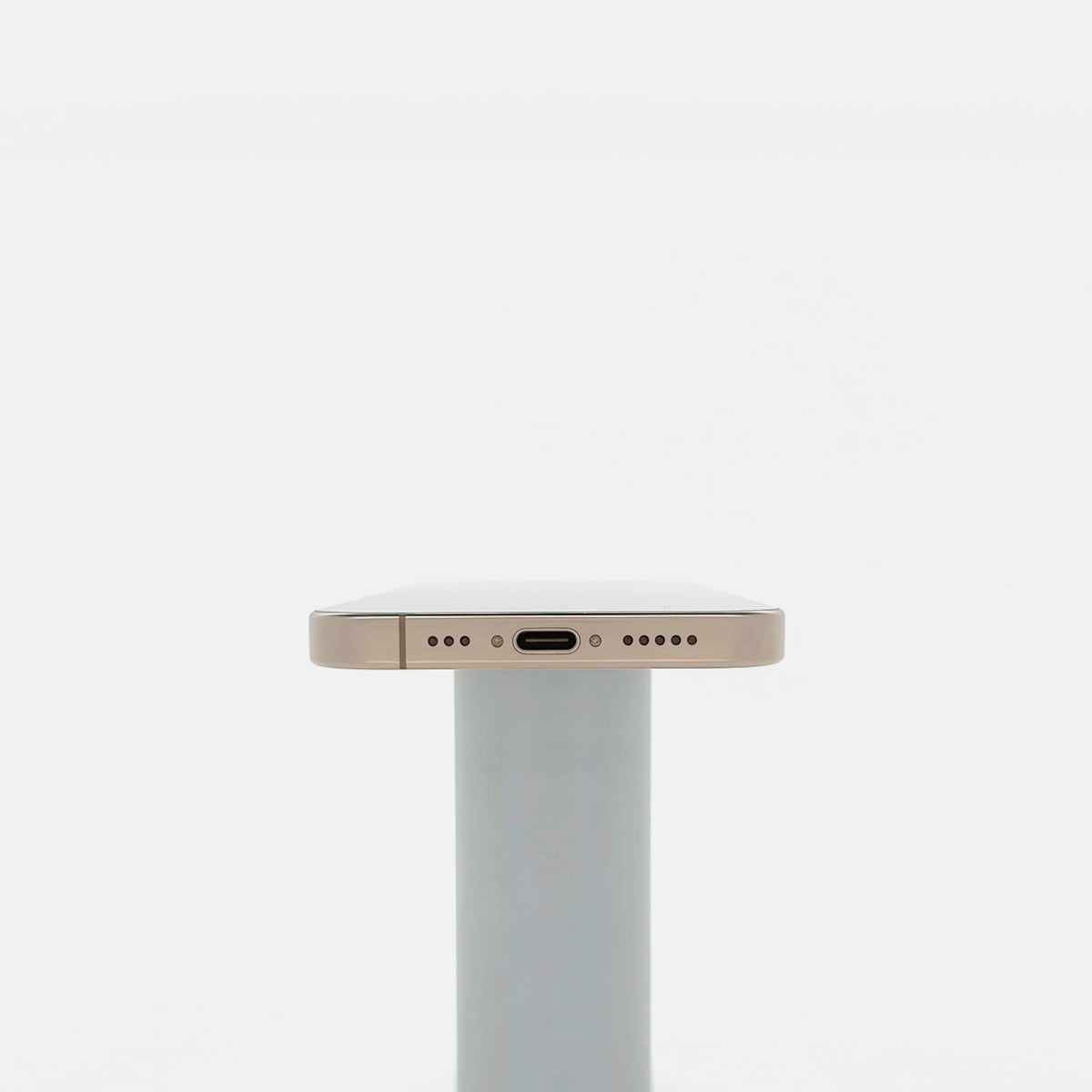 95新 Apple iPhone 16 Pro 128G 沙漠色鈦金屬 中國大陸版