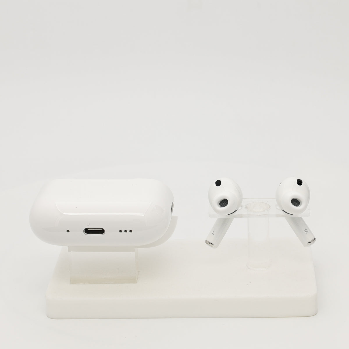 99新 Apple AirPods Pro 3 白色