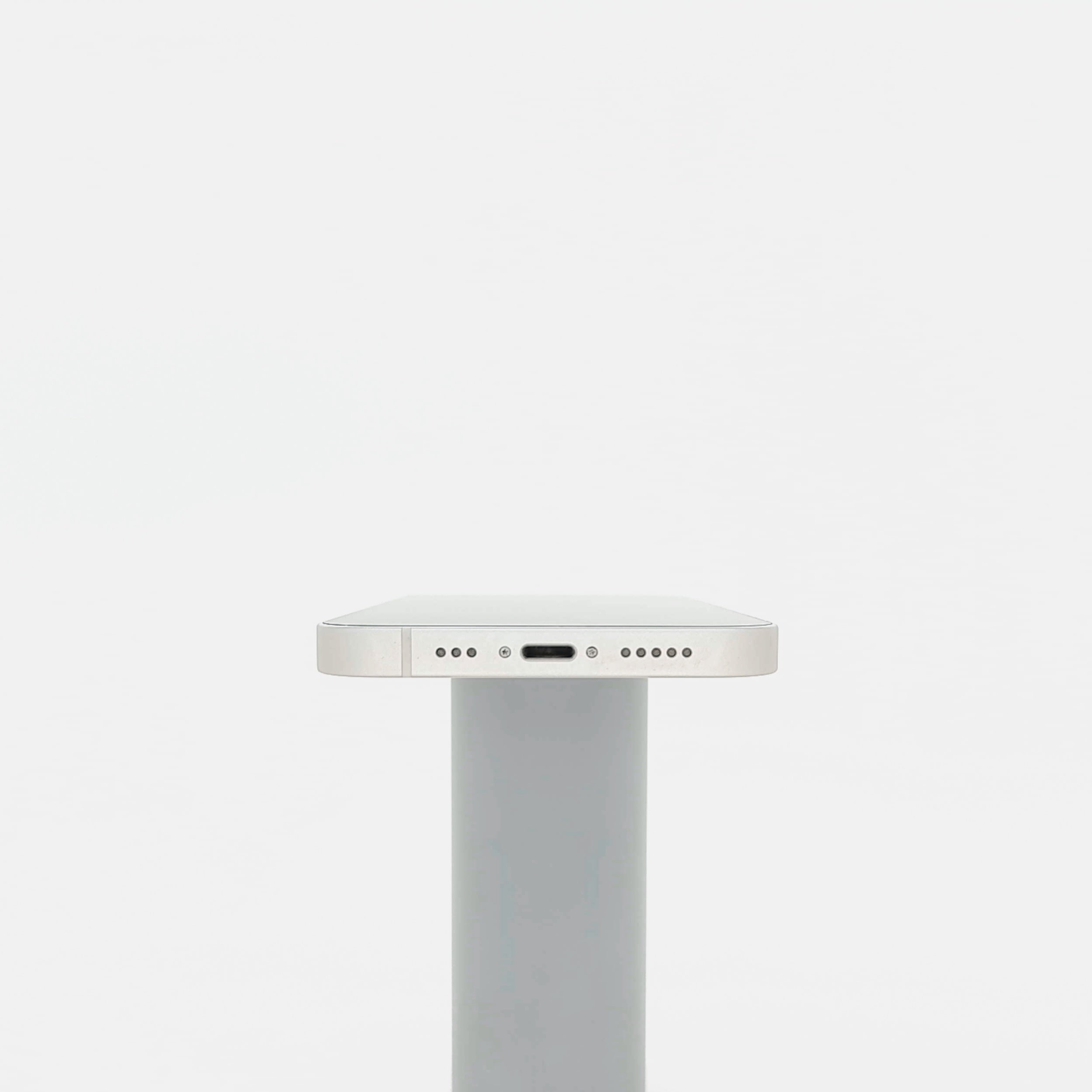 95新 Apple iPhone 13 128G 星光色 中國大陸版