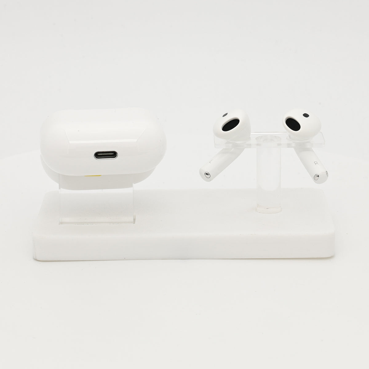 99新 Apple AirPods 4 (不支持主动降噪) 白色