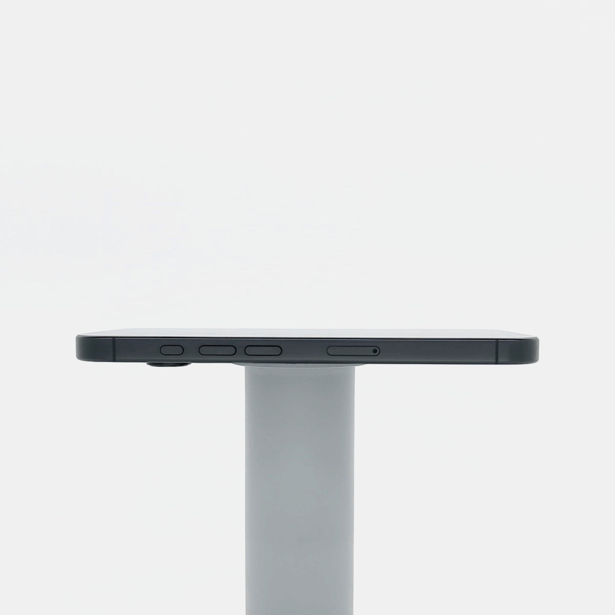 99新 Apple iPhone 16 Pro 128G 黑色鈦金屬 中國大陸版