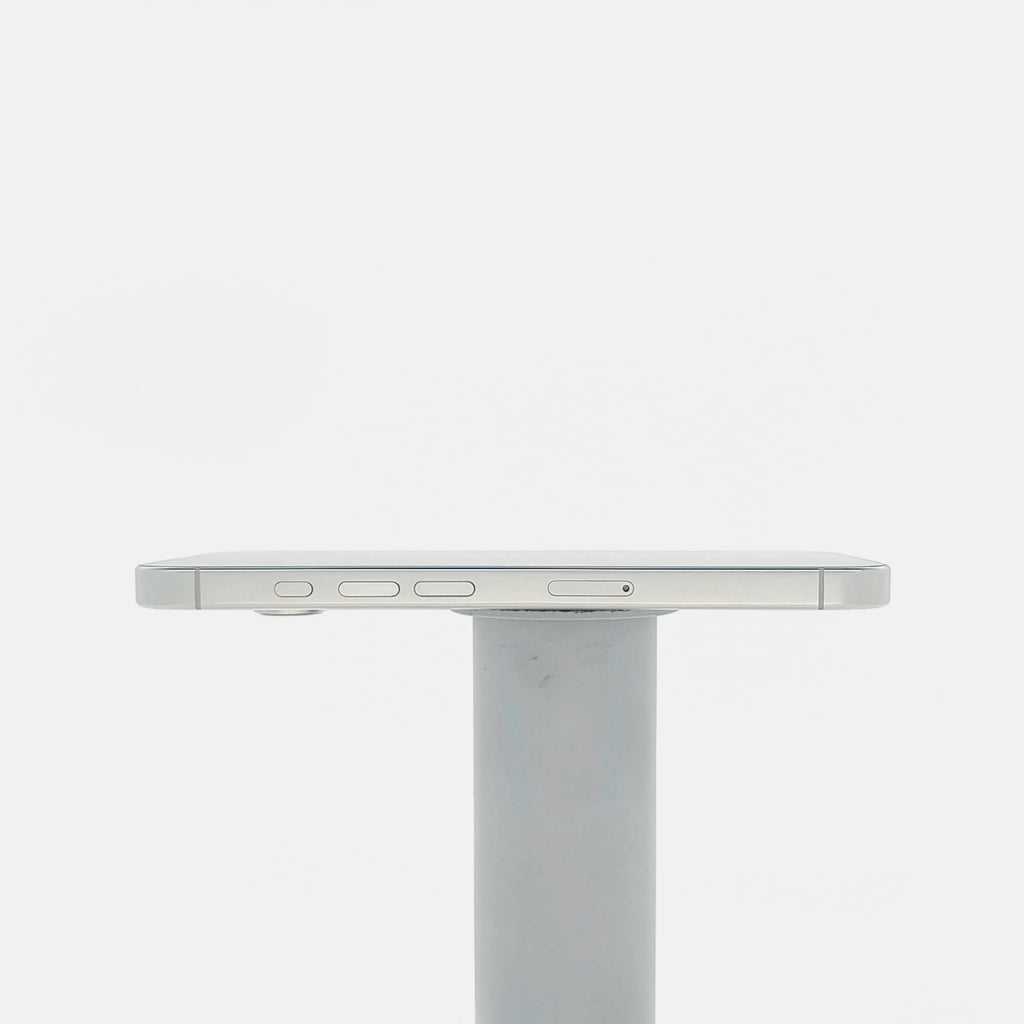 95新 Apple iPhone 16 Pro 128G 白色鈦金屬 中國大陸版