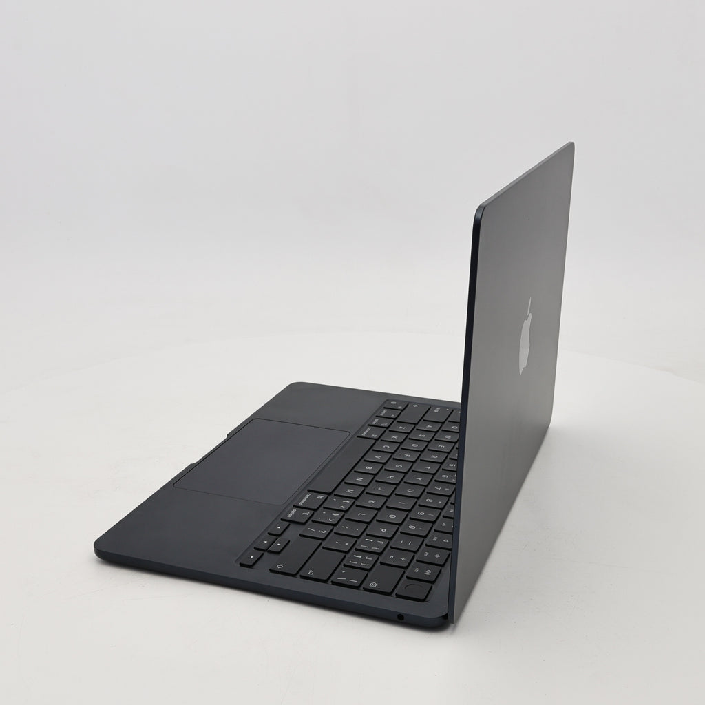 95新 Apple MacBook Air 22年 13寸 M2（8+8核） 8G RAM 256G SSD 午夜色