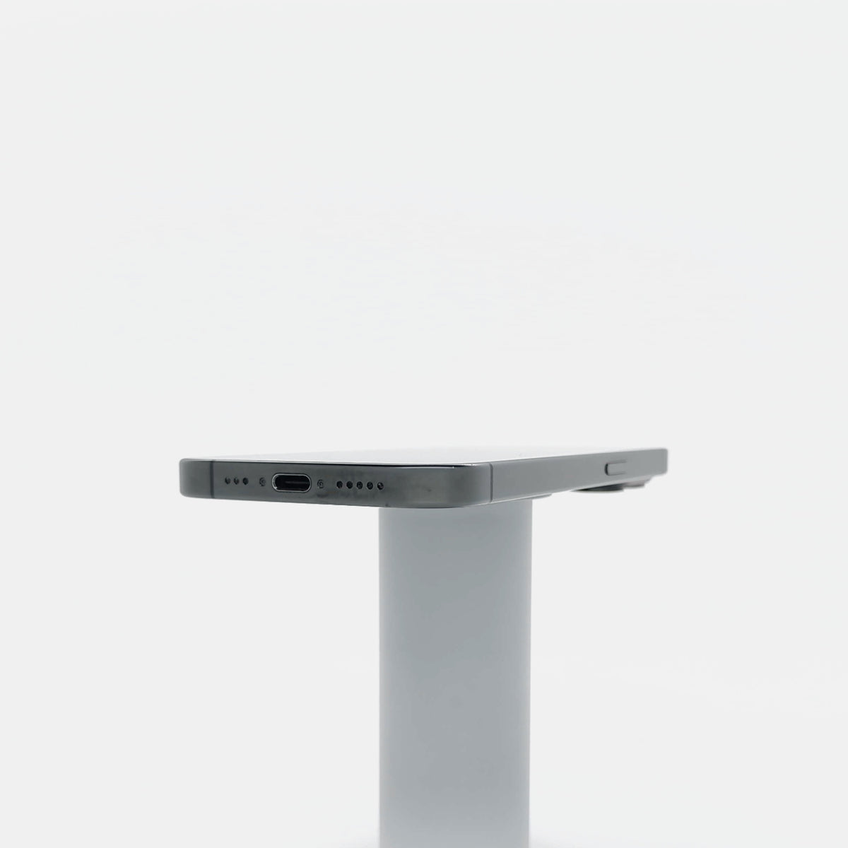 95新 Apple iPhone 15 Pro 128G 黑色鈦金屬 中國大陸版
