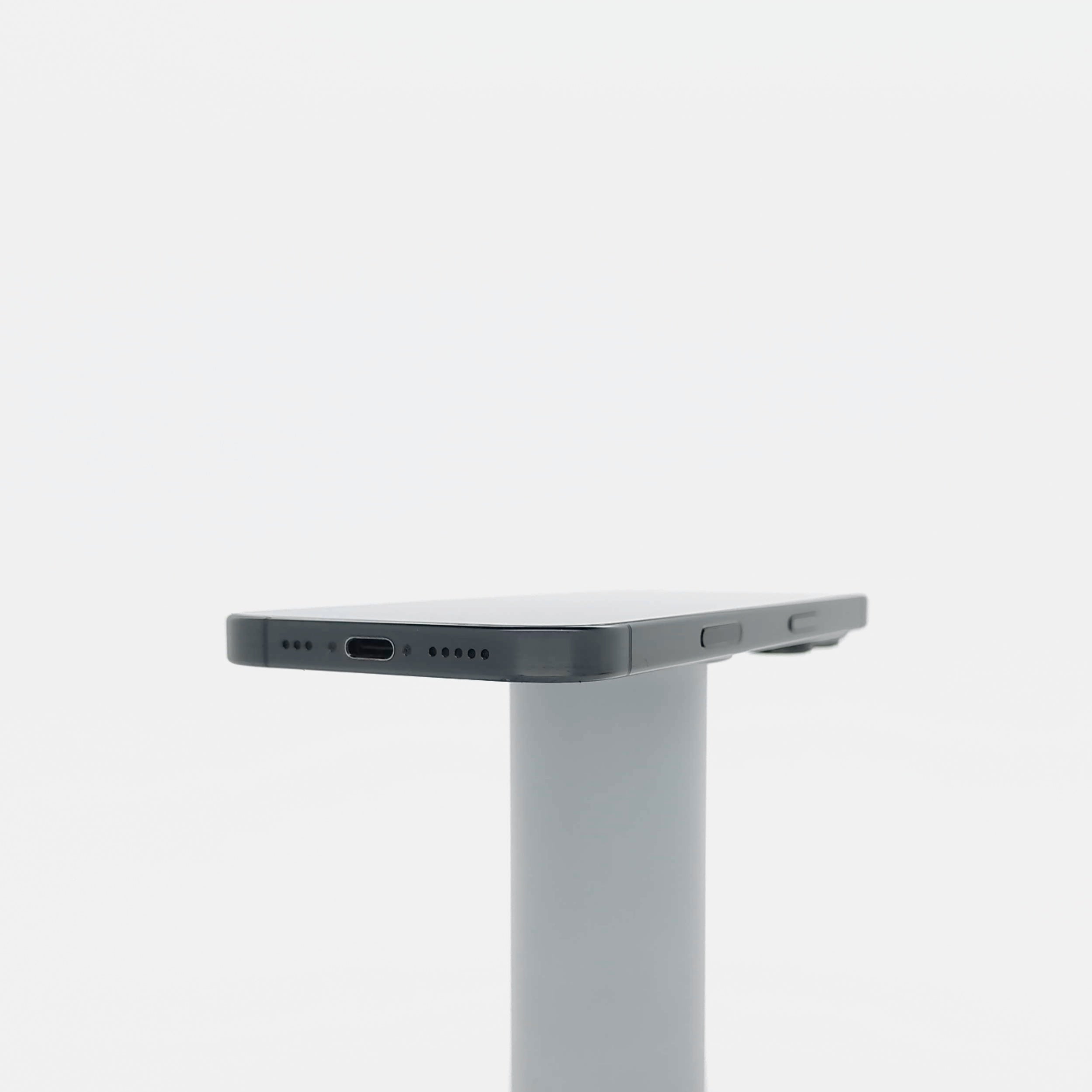 95新 Apple iPhone 16 Pro 128G 黑色鈦金屬 中國大陸版
