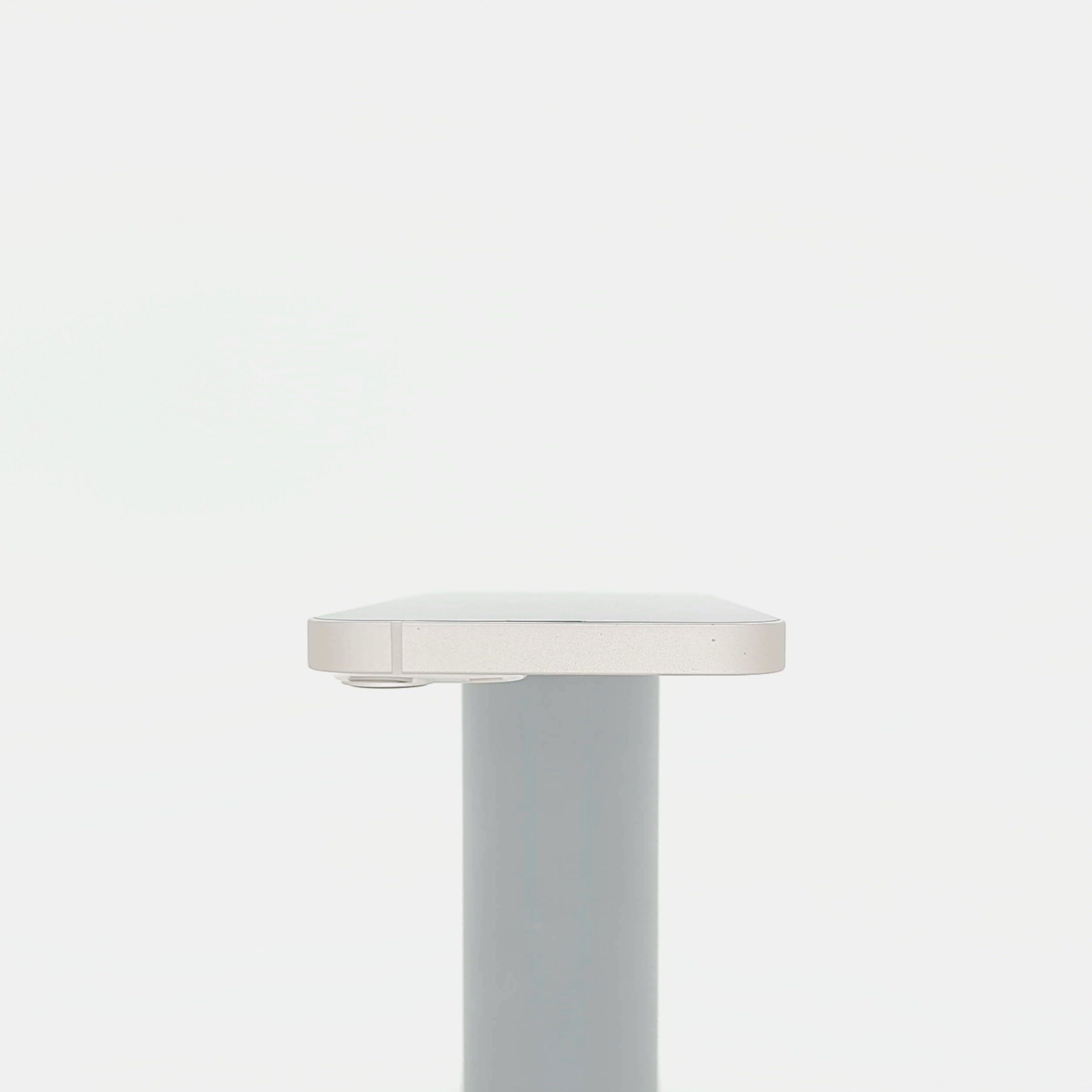 95新 Apple iPhone 13 128G 星光色 中國大陸版