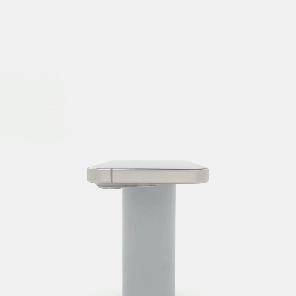 95新 Apple iPhone 15 Pro 128G 原色鈦金屬 中國大陸版