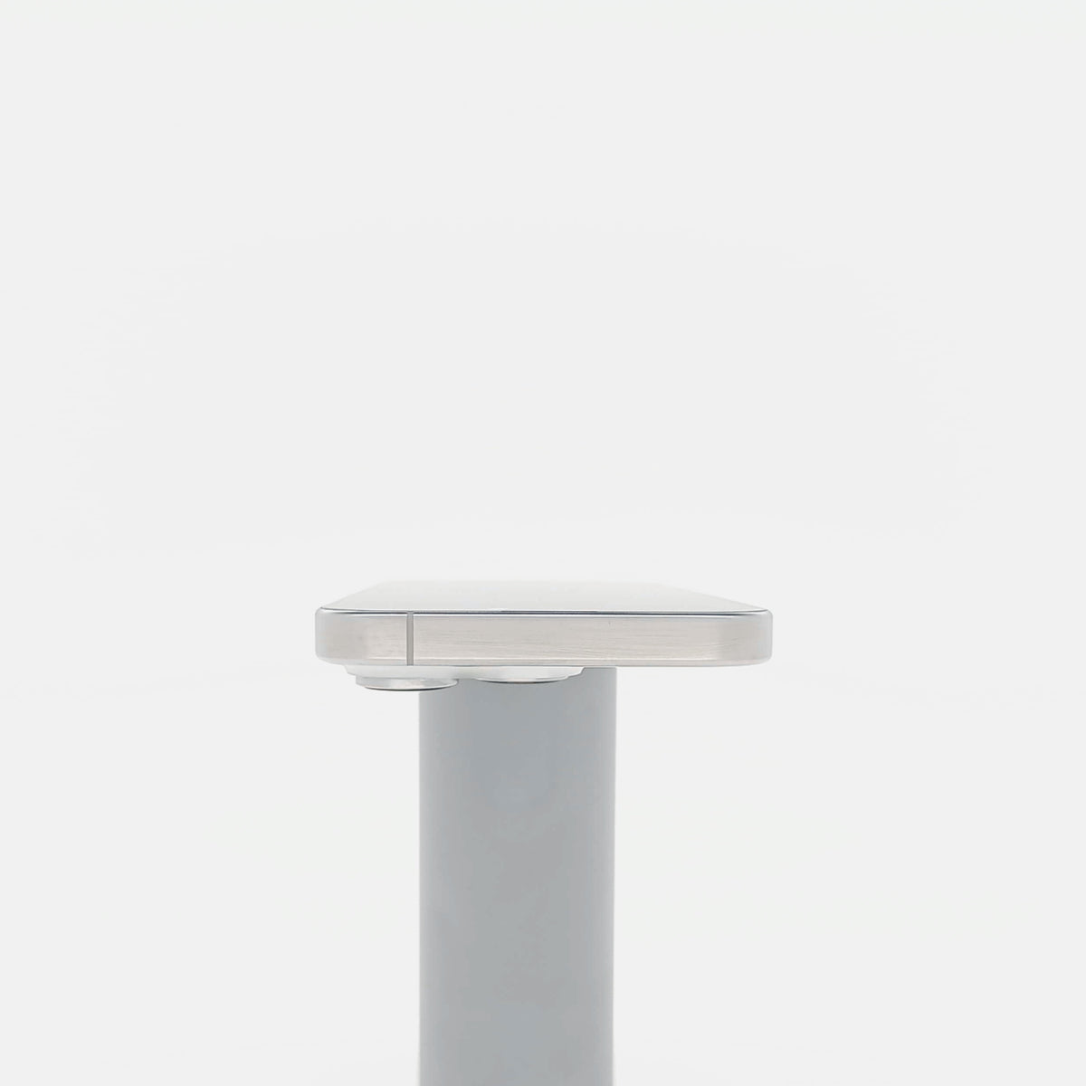 95新 Apple iPhone 16 Pro 128G 白色鈦金屬 中國大陸版