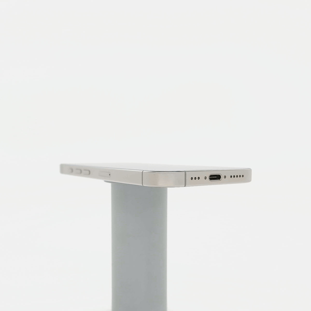 95新 Apple iPhone 16 Pro 128G 原色鈦金屬 中國大陸版